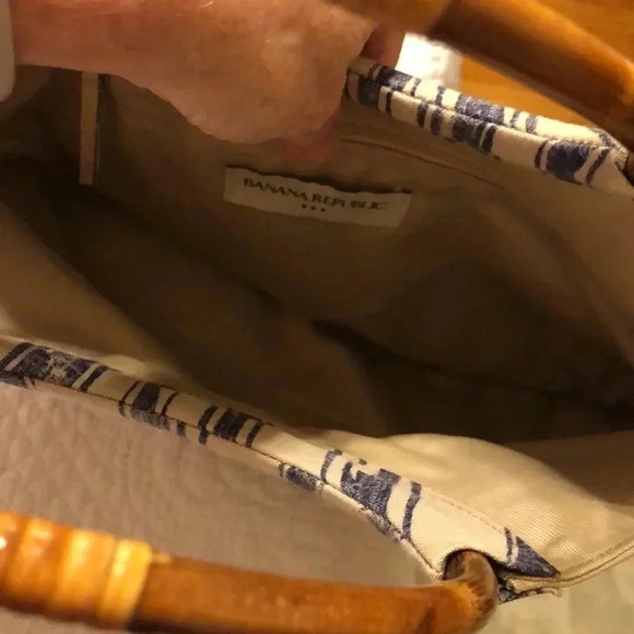 Banana Republic linen beige/blue bag - Picture 4 of 10